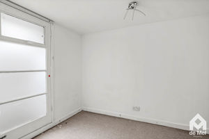 Photo 10- click for photo gallery
